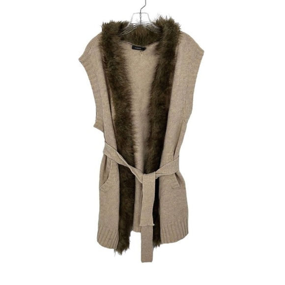 Theme Faux Fur Tan Sweater Vest Size Large - Picture 1 of 14